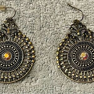 Premier Designs Gold and Black Intricate Earrings